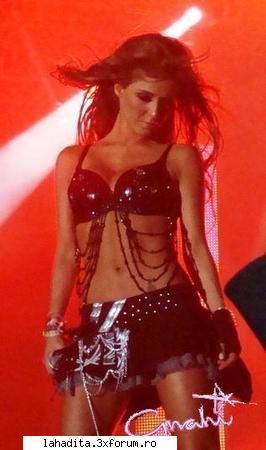 Galerie - ce divina e:X:X:X:X - Anahi Giovanna