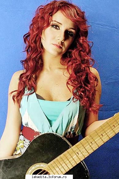 Galerie - baby blue - Dulce Maria