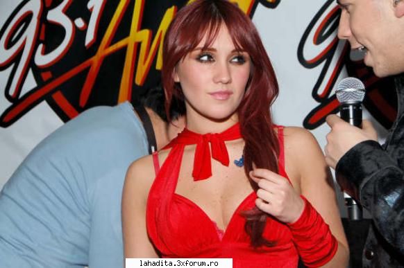 Galerie - baby blue - Dulce Maria