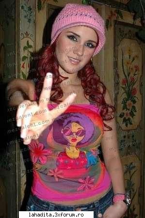 Galerie - baby blue - Dulce Maria
