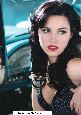 Galerie - baby blue - Maite Perroni