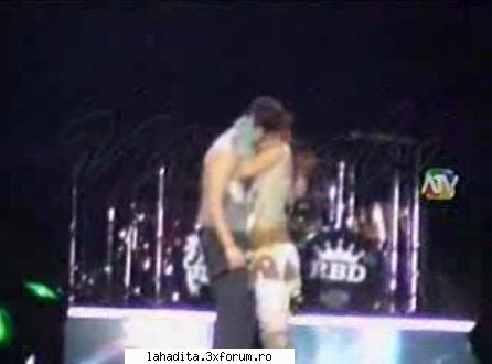 poze cu saruturi din concerte - deea_dul_bb_ucker - VonDy